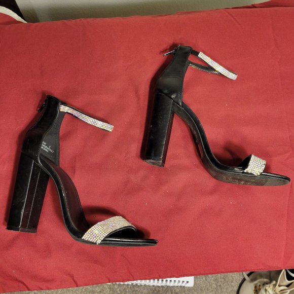 CHARLOTTE RUSSE Almie 02 Heels-BLACK WITH SEQUINED STRAP SIZE-8 - Picture 2 of 11